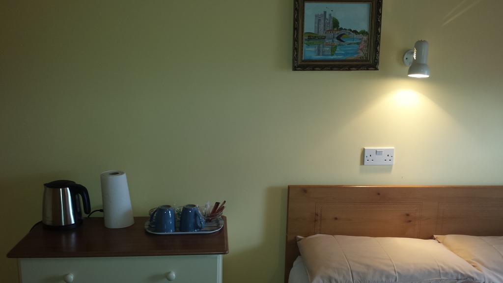 The Perrin Inn Glengarriff Szoba fotó