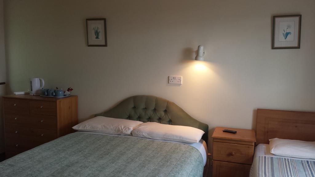 The Perrin Inn Glengarriff Szoba fotó